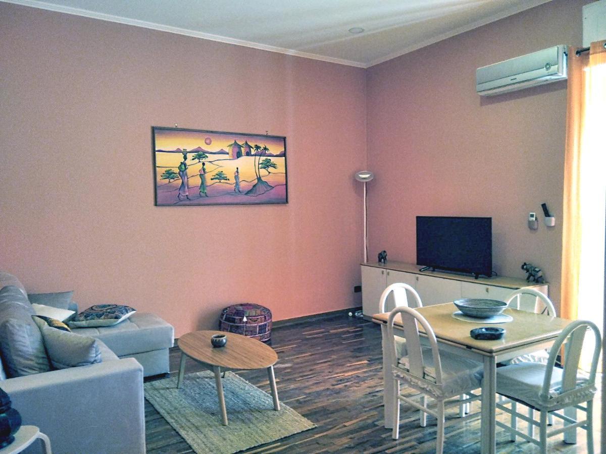 Jamila Apartment Napoli Exterior foto