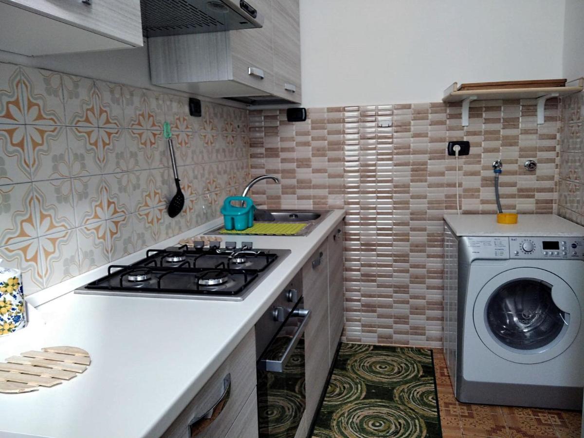 Jamila Apartment Napoli Exterior foto