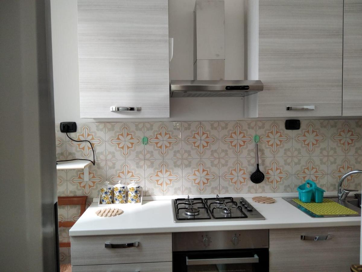 Jamila Apartment Napoli Exterior foto