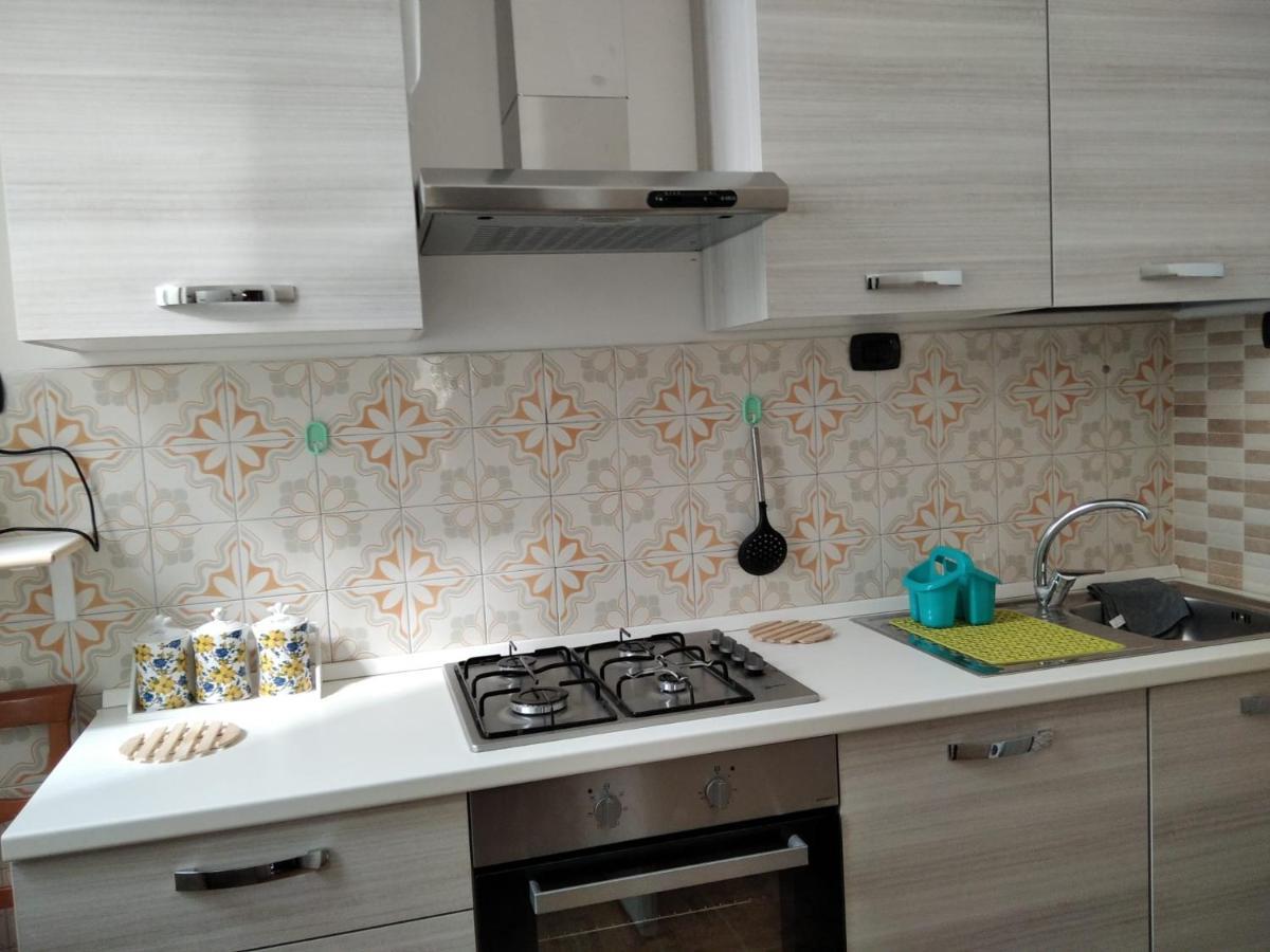 Jamila Apartment Napoli Exterior foto